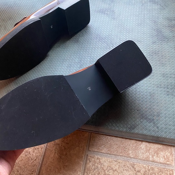 Charles David | Delusion Platform Loafer in Tan Leather | size 8.5 - Picture 5 of 11